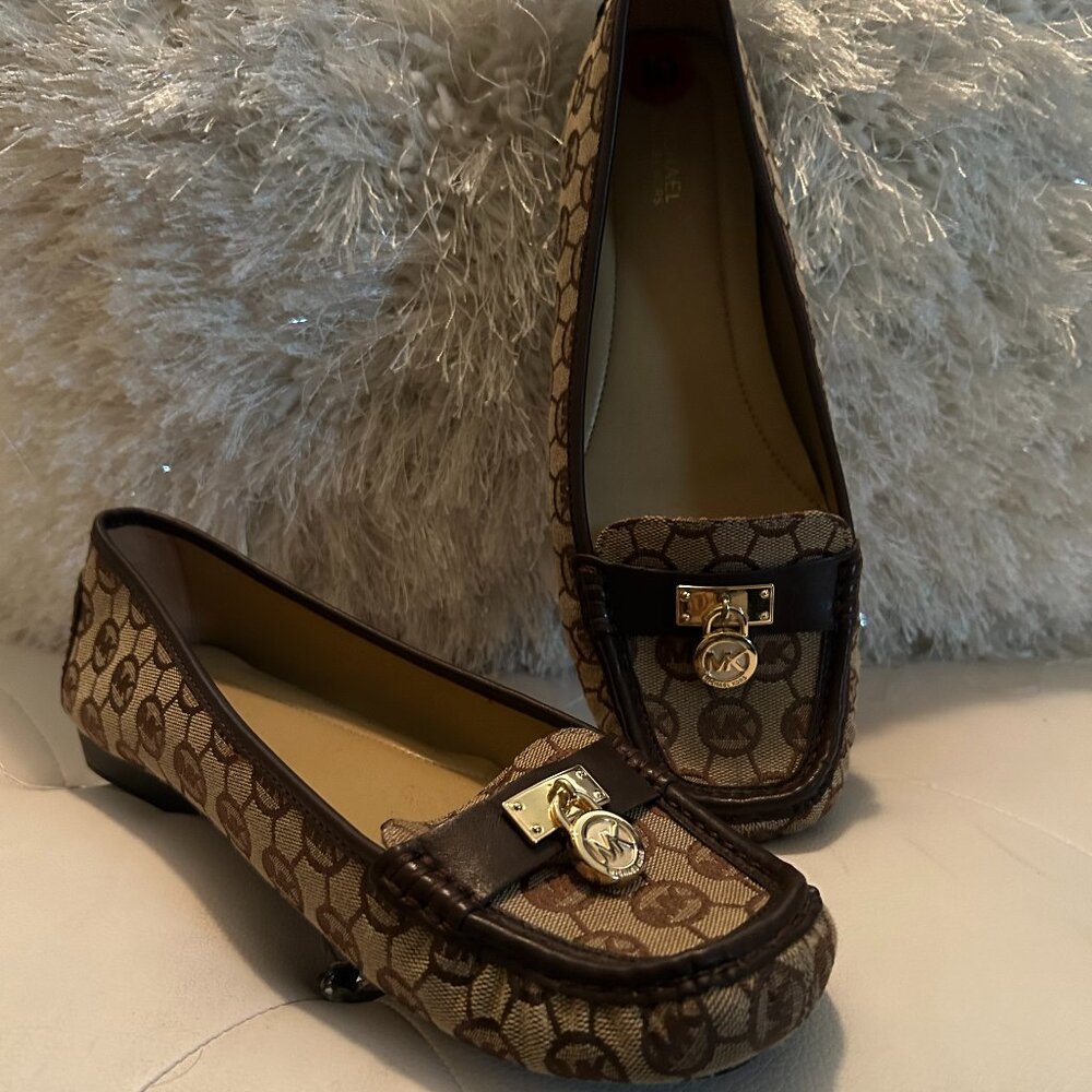 Michael Kors Flats